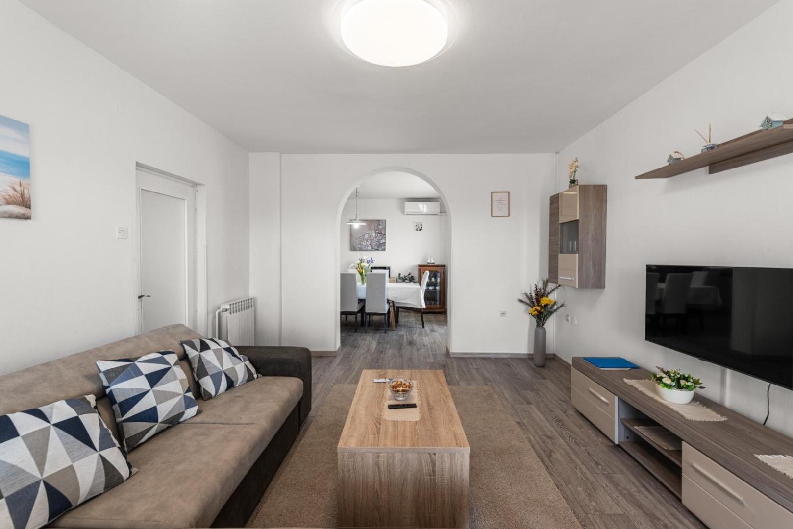 Apartment Marchela Nova Vas  Екстериор снимка